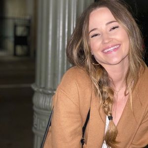 Meet your Posher, Ariel